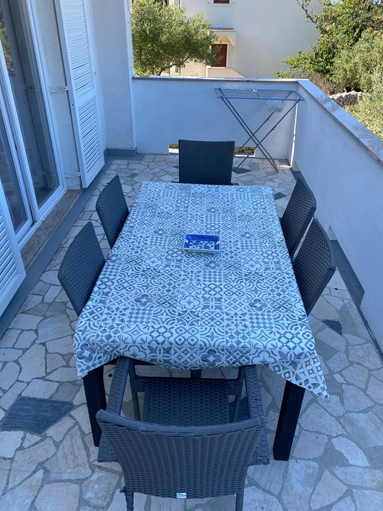 Apartment Lucia Punat Dış mekan fotoğraf